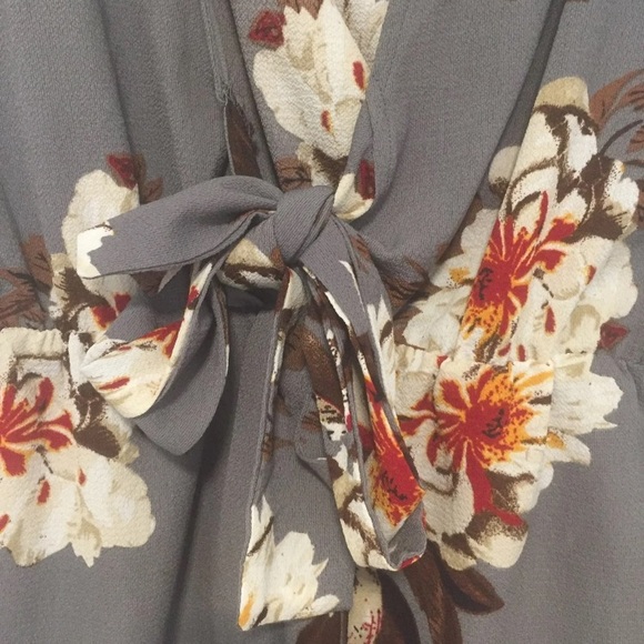 ENTRO Romper - Picture 8 of 8